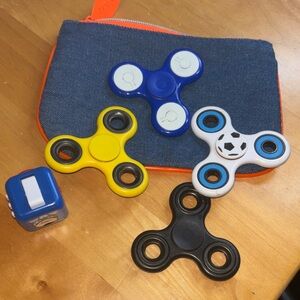 Assorted Kids Fidget Spinners Bundle - Preloved